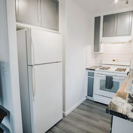 Gorgeous Upstairs Studio With Patio And Laundry Chico Exterior photo